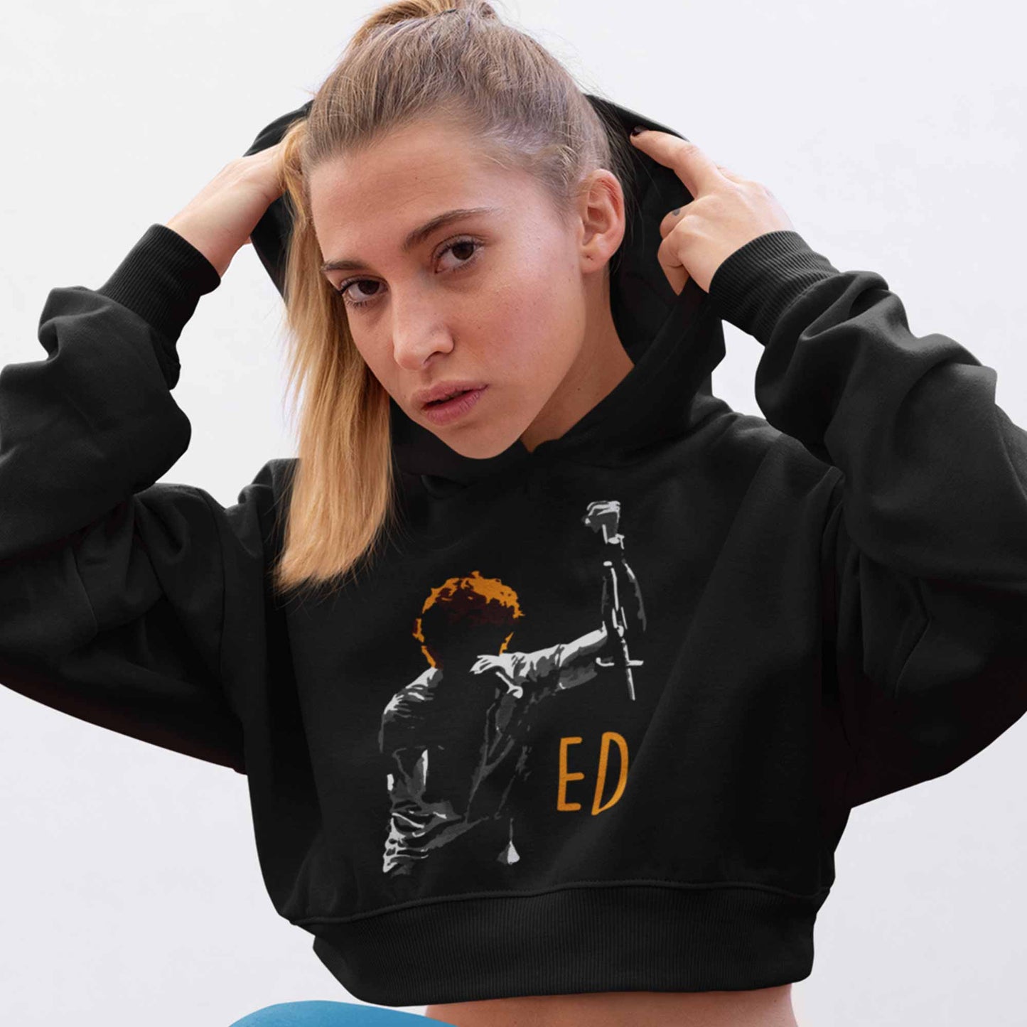 ed sheeran ed silhouette crop hoodie hooded sweatshirt upper winterwear music band buy online india the banyan tee tbt men women girls boys unisex black