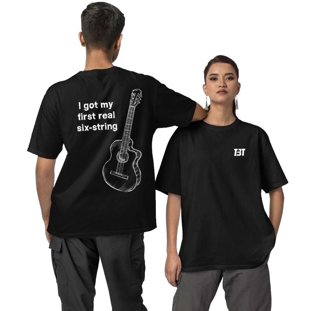 Oversized T shirt - Six String