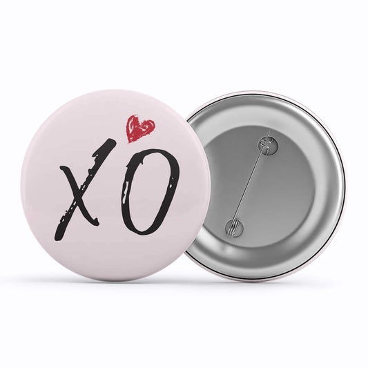 the weeknd xo badge pin button music band buy online united states of america usa the banyan tee tbt men women girls boys unisex